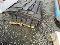 Rubber slat mats approx 75 - 3