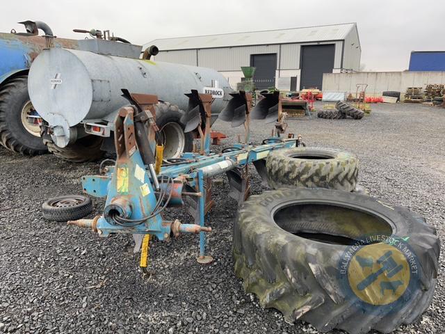 Overum 4 furrow plough