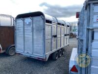 Triaxle Graham Edwards livestock trailer - 6