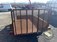 8x5 builders trailer, mesh back door, tandem axle - 5