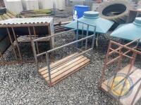 Lamb adoption crate