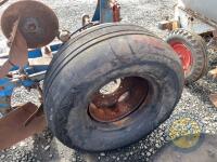 2x trailer wheels & rims - 4