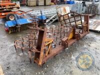 5 section McMaster hydraulic harrow - 3