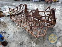 5 section McMaster hydraulic harrow - 4