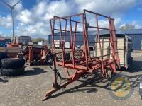 Small bale transportor
