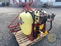 Retirement sale - Hardi sprayer 400L complete with nozzles jets & toolbox - 2