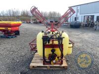 Retirement sale - Hardi sprayer 400L complete with nozzles jets & toolbox - 3