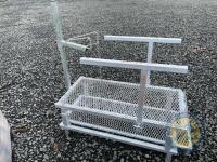 Sheep dressing stand - 2