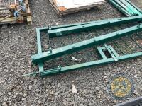 Security gate & 2x posts - 2