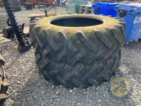 2 Tractor tyres 20.8R42 - Kleber