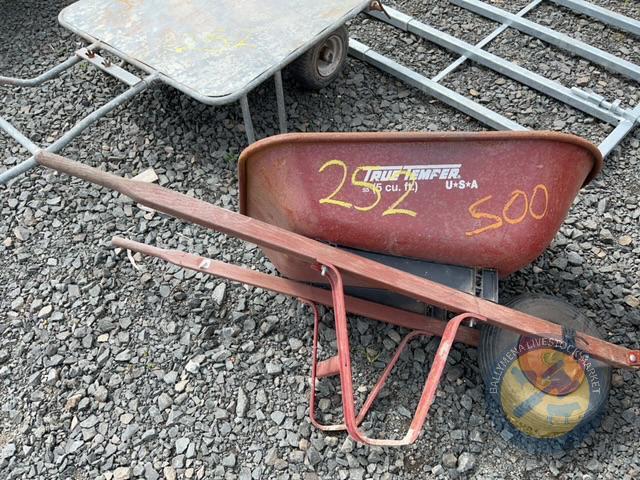 Tressel 2 wheel barrows & black pavier