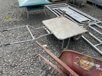Tressel 2 wheel barrows & black pavier - 3
