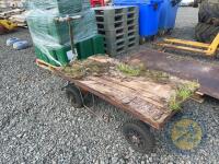 4 wheeled hand trolley - 3