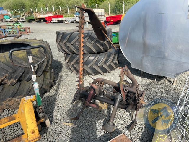 Busatis reaper with spare blade and shaft