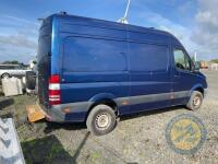 Mercedes Sprinter Panel Van 2010 - 6