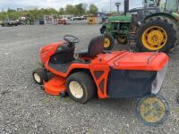 Kubota GR2120 ride on lawnmower 2013 - Requires Attention to go forward and back - 4