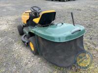 Yardman HN5200 Hydro drive 44 inch ride on lawnmower - 5