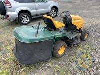 Yardman HN5200 Hydro drive 44 inch ride on lawnmower - 6