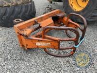 Wylie bale clamp with pin & cone brackets - 2