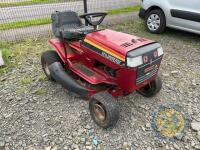 Murray Ride on lawnmover