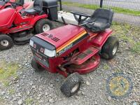 Murray Ride on lawnmover - 2