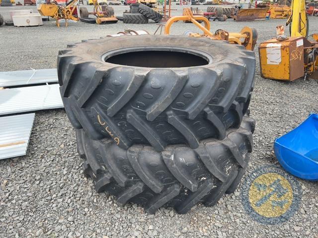 2x Bkt Agrimax tyres 580/70 R38