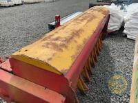 Farmland 10ft seed drill - 5