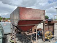 Hunt 9" Barley bruiser complete with stand & hopper - 5
