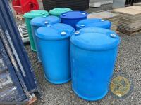 7x Blue barrels - 2