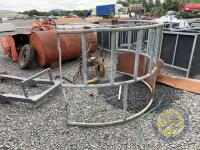 Calf ring feeder - 2