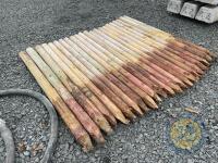 22 x 6ft round posts - 4