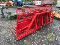 Wylie 10' push off buckrake - 2