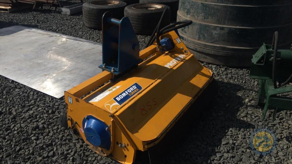 Bamford Hedge Cutter for 5-8 ton Digger