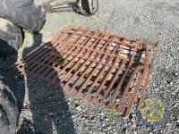 2x wrought iron gates - 3