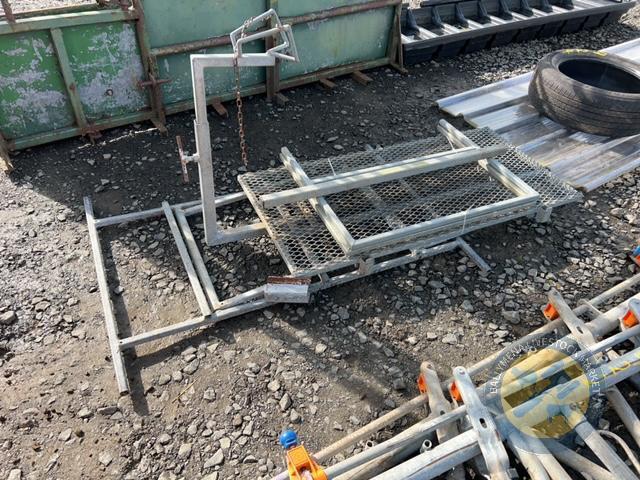 Sheep dressing Stand