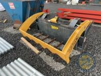 tanco round bale slicer - 2