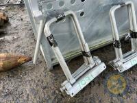 Pair of non return gates - 2