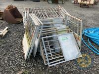 17x head gates & 19x side gates calf pens