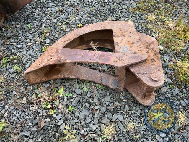8 tonne tile bucket
