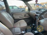 Toyota Land Cruiser 2000 - 10