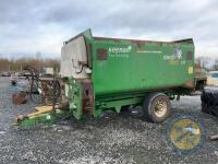 Keenan 340 rear discharge diet feeder relined & checked by Keenan, can feed both sides at same time, with shaft - 6