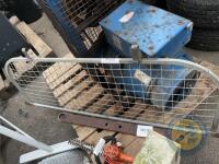 IFor Williams canopy gate - 2