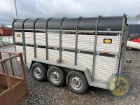 14ft Tri Axle Porter Livestock Trailer, brakes & lights working - 6