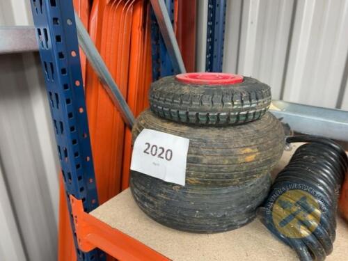 3 wheelbarrow tyres