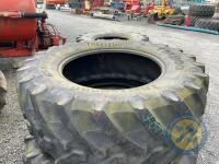 2x Trelleborg 650/65/R38 & 2x 600/65/R28 tyres - 3