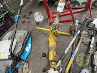 Oil pressure testing kit