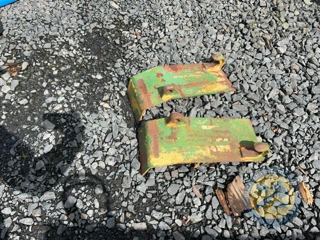 Set Quicke loader brackets