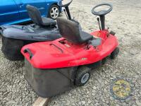 Castle Garden XE70 ride on lawnmower - 3