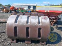 2x 1300L oil tanks - 2