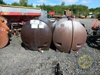 2x 1300L oil tanks - 4
